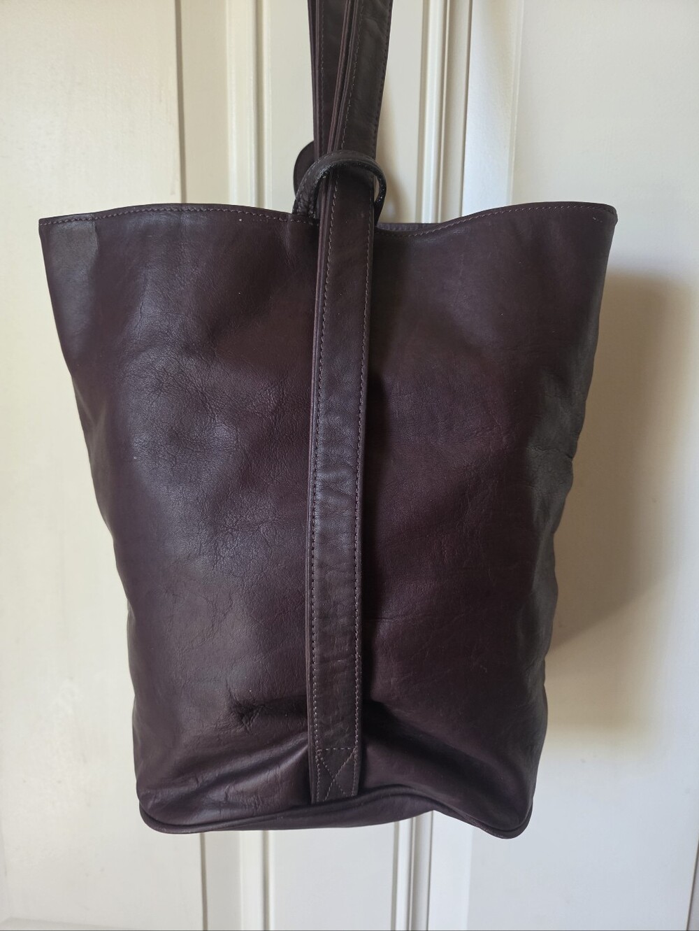 BOULDER RIDGE• BROWN/PLUM SLING/CROSSBODY BAG 💜🤎